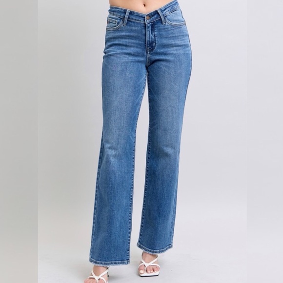 Judy Blue Denim - High Waist V- Front Vintage Wash Straight Jeans